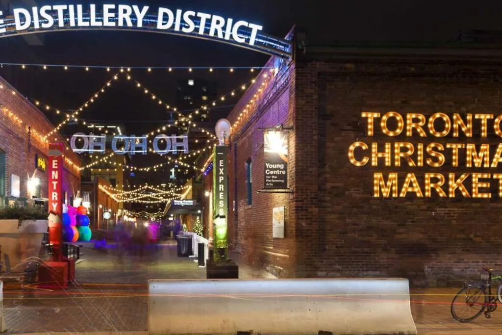 Apartment Superb Spacious Loft Old Toronto Near Distillery District